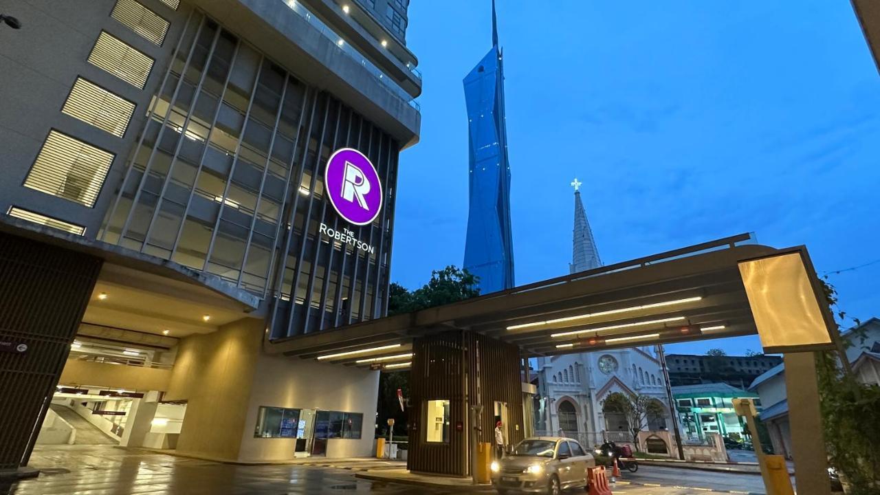 Pangsapuri Skyline View In Bukit Bintang The Robertson 42f